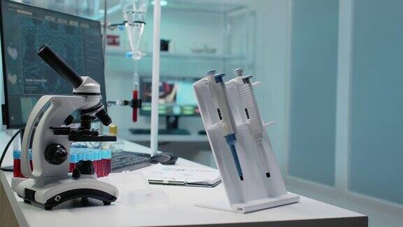 微型移液管工具和医疗设备的特写