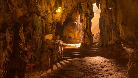 菲查布里的考朗洞穴
