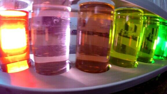 化学烧杯色液体
