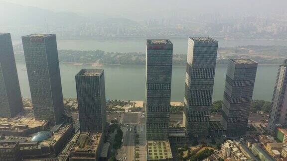长沙市市中心滨河交通街道湾晴天航拍全景4k中国