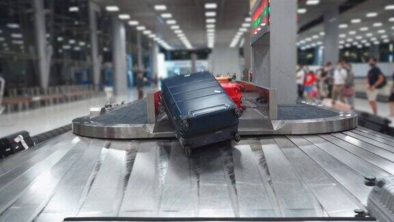 机场行李传送带运输