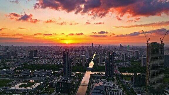 宁波日落时分的城市鸟瞰图