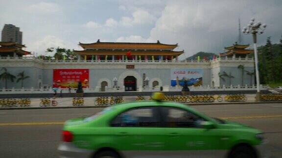 阳光明媚的一天珠海城市景观交通街道全景4k中国