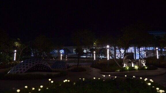 夜间照明深圳著名的4k中国邮轮码头入口