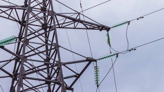 电线高压电线的绝缘阅读可再生能源用电线运输电力延时