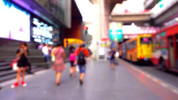 泰国曼谷繁忙的购物街