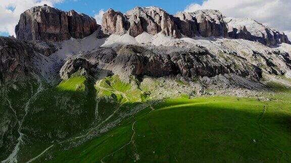 白云石山脉、意大利