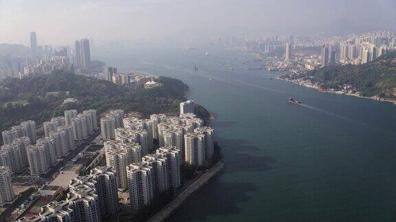 香港航拍v213低空飞过沙湾地区拍摄城市景观