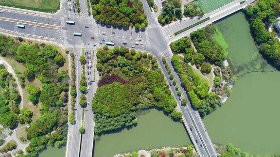 太湖边道路鸟瞰图