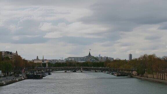 塞纳河时光流逝巴黎