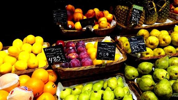 超市里的水果在西班牙拍摄