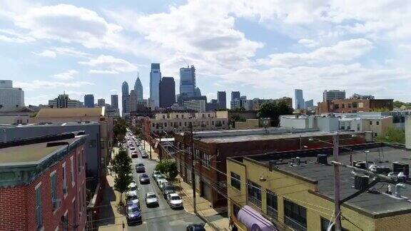 这是费城市中心住宅区上空的鸟瞰图