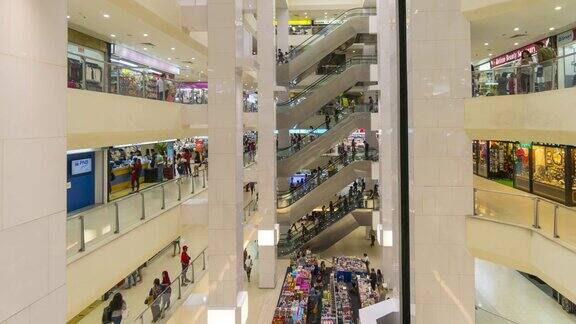 购物中心的人群