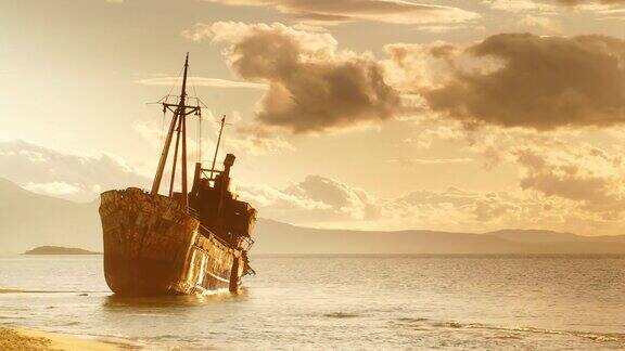 海岸上生锈的破碎船只残骸