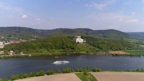巴伐利亚州的多瑙河流域和瓦尔哈拉纪念馆