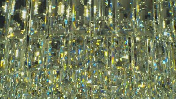 许多玻璃元素闪烁反射光特写镜头
