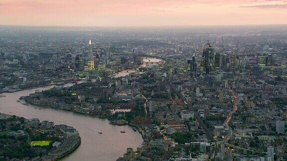 伦敦著名地标黎明时分的城市风光泰晤士河边著名的景点和建筑英格兰英国用红色武器8K拍摄