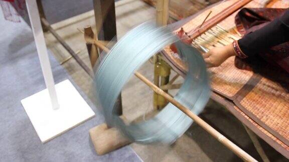 泰国最好的蚕丝是手工编织的蚕茧是蚕制品