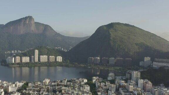 从空中俯瞰巴西里约热内卢的Lagoa