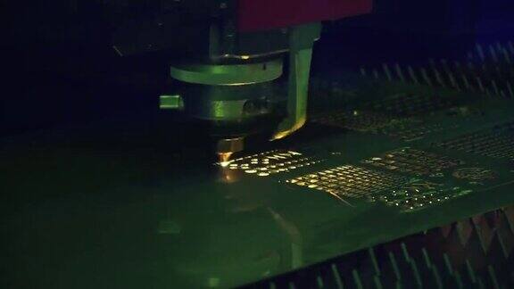 光纤激光切割机切割机切割金属板材