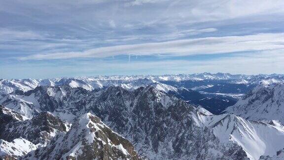 雪山连绵景观祖格斯匹茨观景台