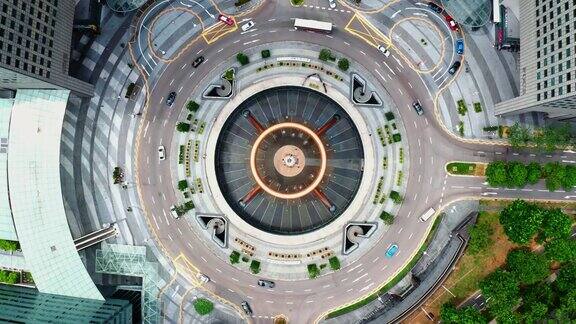 财富喷泉的俯视图世界上最大的喷泉在新加坡它位于新加坡最大的购物中心之一