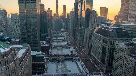 芝加哥河上漫步-日出时光流逝