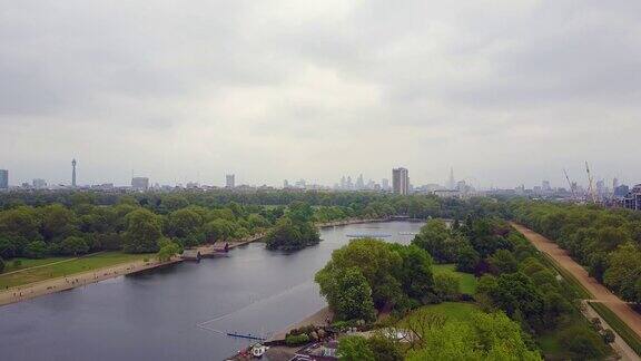 从空中俯瞰伦敦海德公园的美景