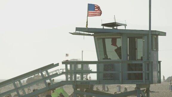 美国海滩上的安全警卫小屋