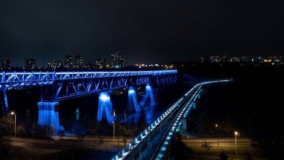埃德蒙顿的夜间高架桥