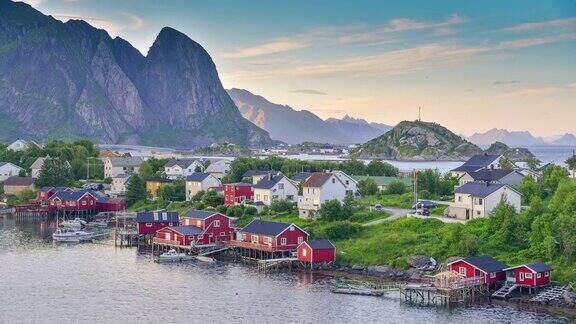 挪威罗浮敦群岛全景日落美景
