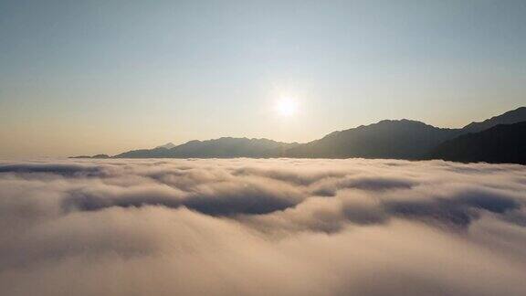 云海上的日出