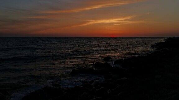 夕阳在大海上