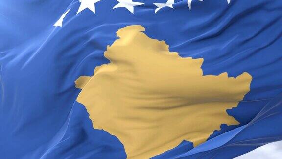 蓝天中飘扬的科索沃国旗缓缓盘旋