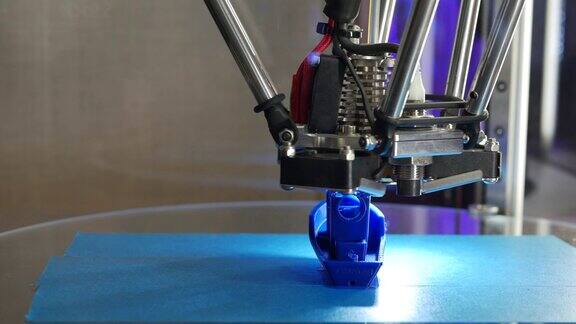 3D打印机打印一个小船模工艺新型打印技术