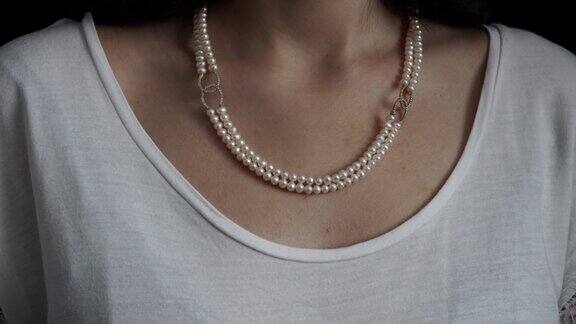 珍珠钻石项链