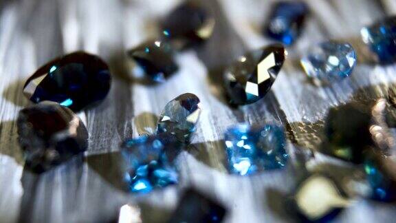 特写镜头精致的珠宝蓝宝石蓝色的宝石