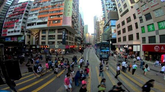 从有轨电车拍摄香港城市街道