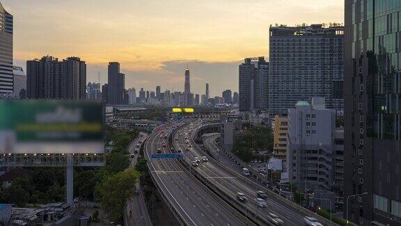 泰国曼谷高速公路上的交通时间间隔