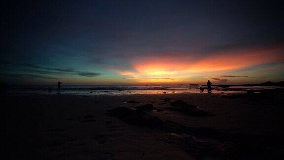 海边的日落延时摄影