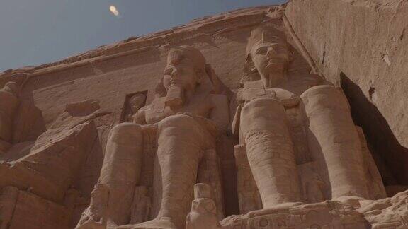 埃及的阿布辛贝神庙埃及拉美西斯二世的阿布辛贝神庙