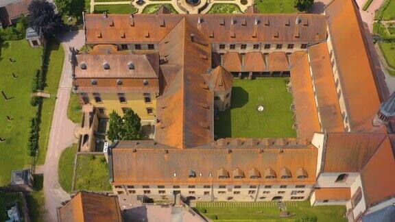 德国布隆巴赫修道院鸟瞰图