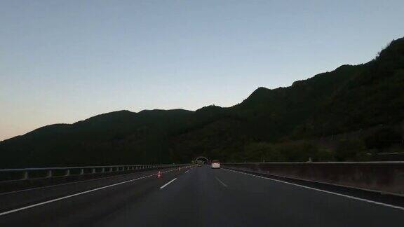 富士山高速公路时光流逝