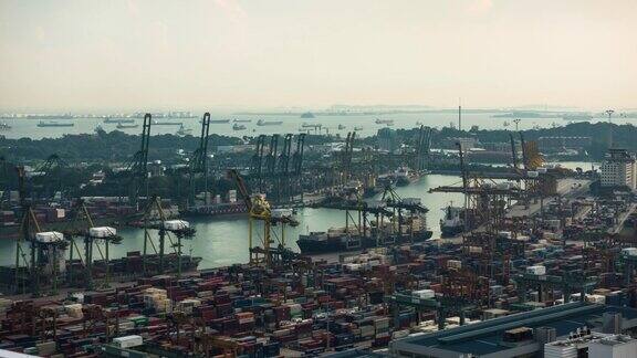新加坡的工业港