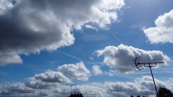 英格兰上空的天空和壮观的云