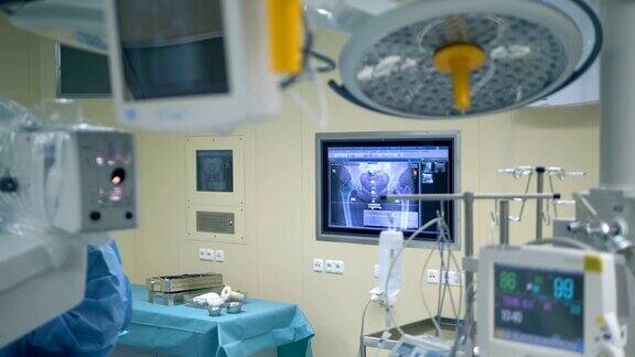 手术室中运行良好的医疗设备