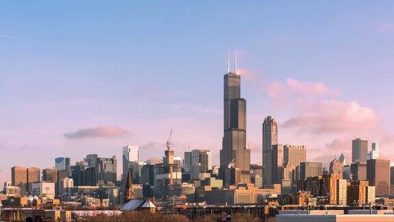 日出下的芝加哥市中心城市景观