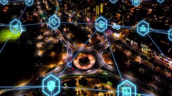 空中夜间交通网络和云计算大数据和电信分析技术抽象数字电网和黑暗5g未来智能城市景观快速汽车和全球网络安全物联网