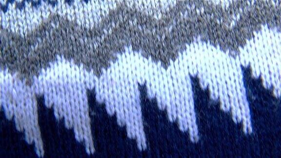 蓝色的羊毛衫