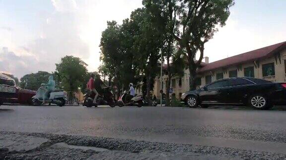 越南河内的交通摩托车时间流逝